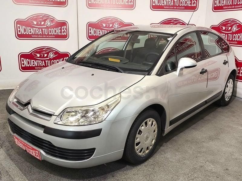 Usado Citroën C4 90 CV (66 kW) 2006 Gris / plata Berlina