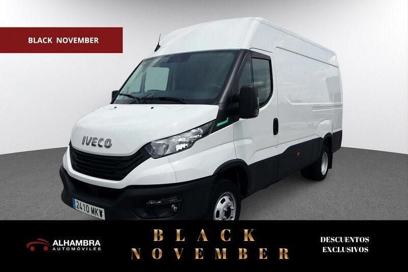 Blanco Usado 2024 Iveco Daily Berlina | 30.760 € (Precio justo) - Imagen 1/4