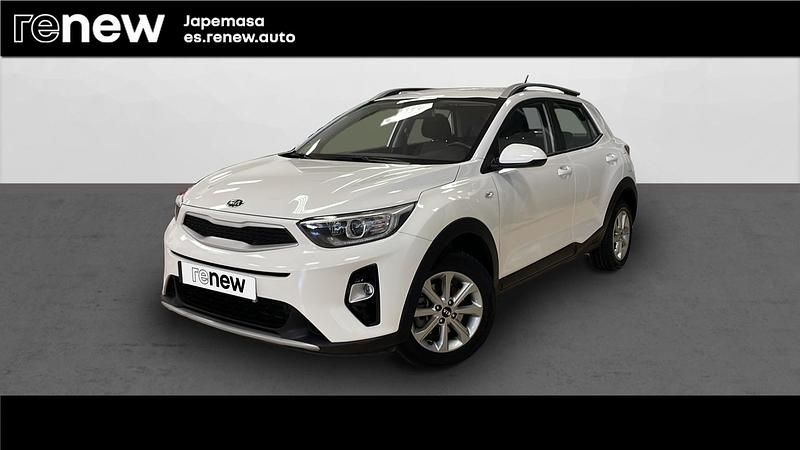 Usado Kia Stonic 84 CV (61 kW) 2019 Clear white SUV