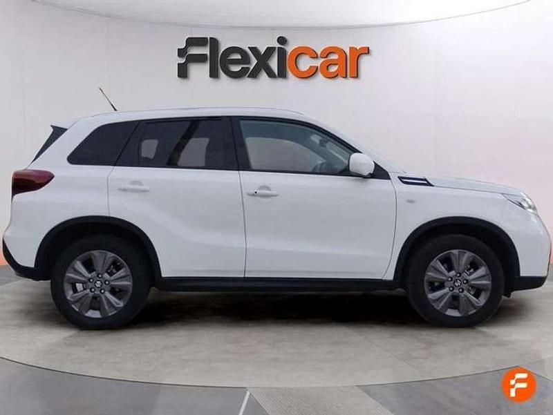 Usado Suzuki Vitara 129 CV (94 kW) 2024 Blanco SUV
