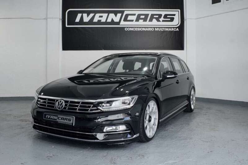 Negro Usado 2018 VW Passat R-line Familiar | 19.990 € (Precio justo) - Imagen 1/4
