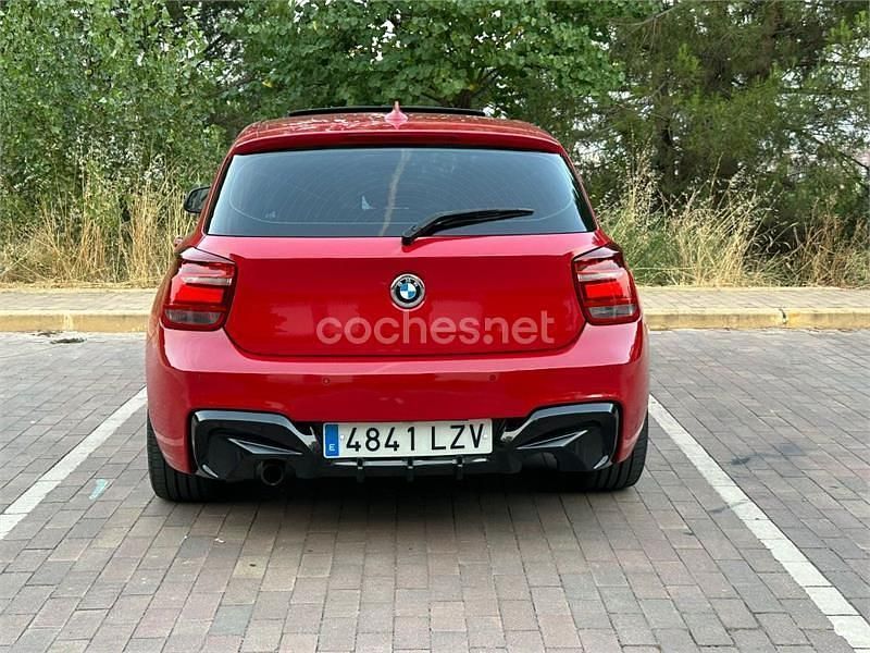 Rojo Usado 2012 BMW 120 Sport Line Utilitario | 9000 € (Precio justo) - Imagen 1/4