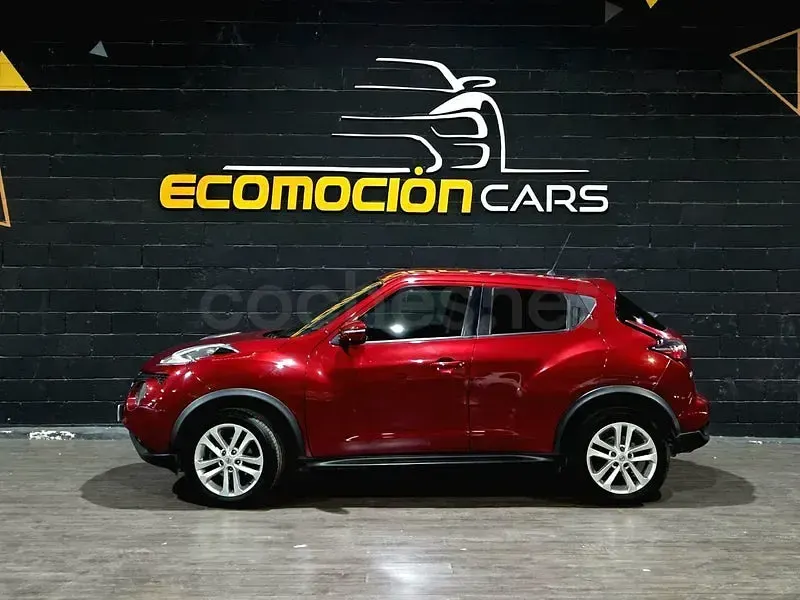 Usado Nissan Juke Acenta 115 CV (84 kW) 2016 Granate SUV