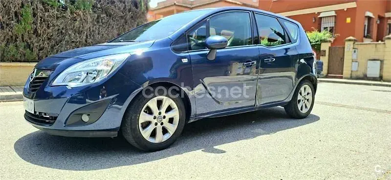 Usado Opel Meriva Excellence 110 CV (80 kW) 2012 Azul Monovolumen