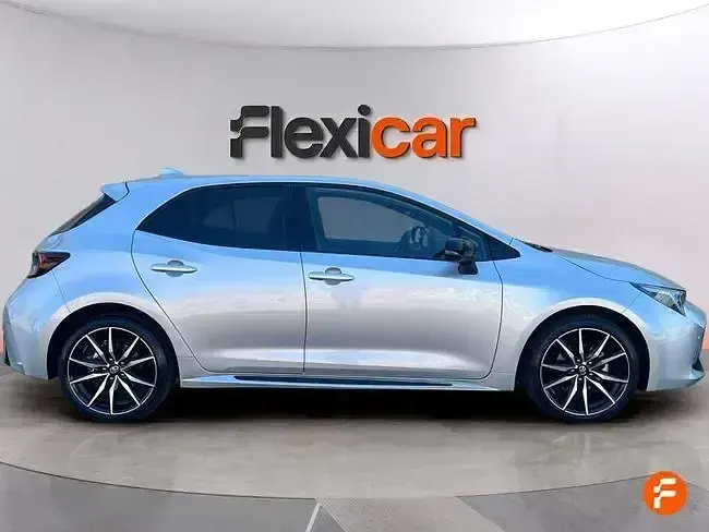 Nuevo Toyota Corolla Plus 140 CV (102 kW) 2026 Gris Berlina