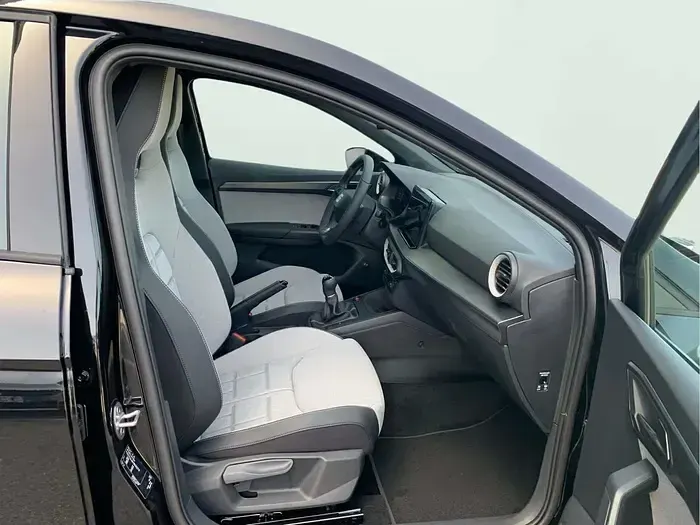 Nuevo Seat Ibiza FR 115 CV (84 kW) 2026 Negro Utilitario