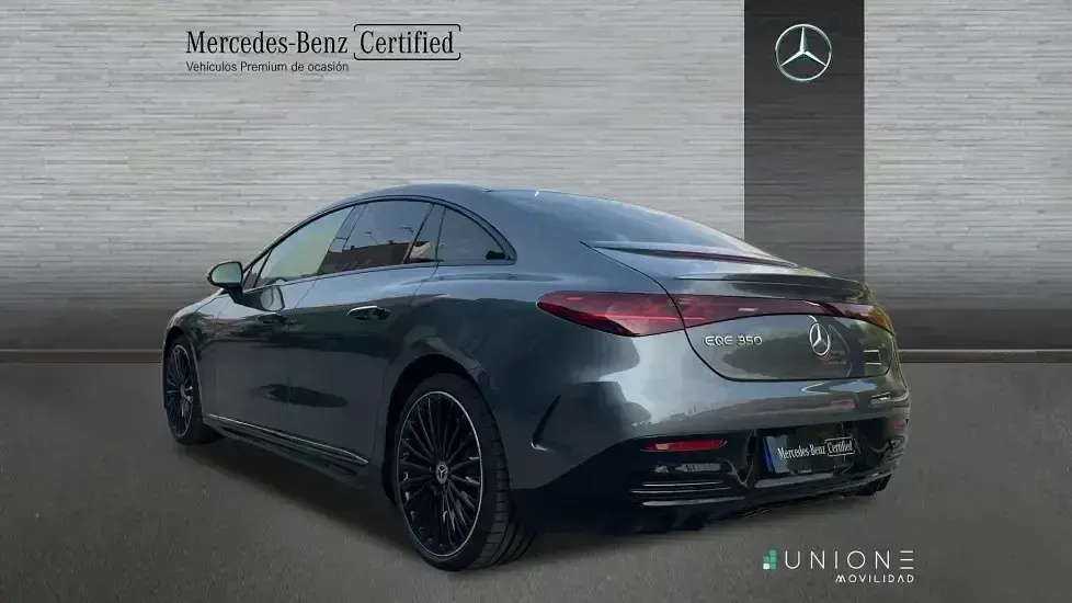 Usado Mercedes EQE350 214 kW (292 CV) 2025 Gris Berlina