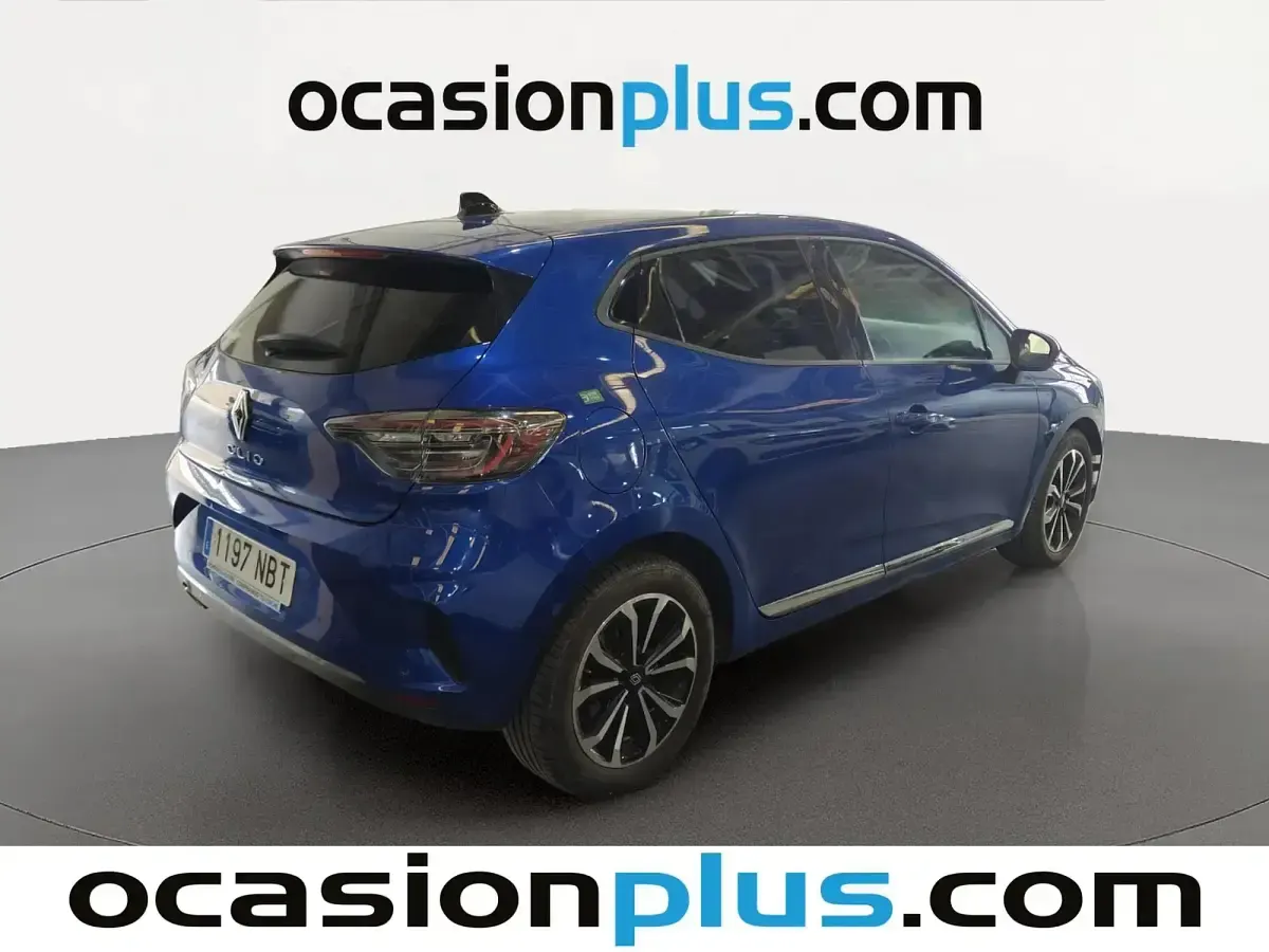 Usado Renault Clio V Techno 100 CV (73 kW) 2025 Azul Berlina
