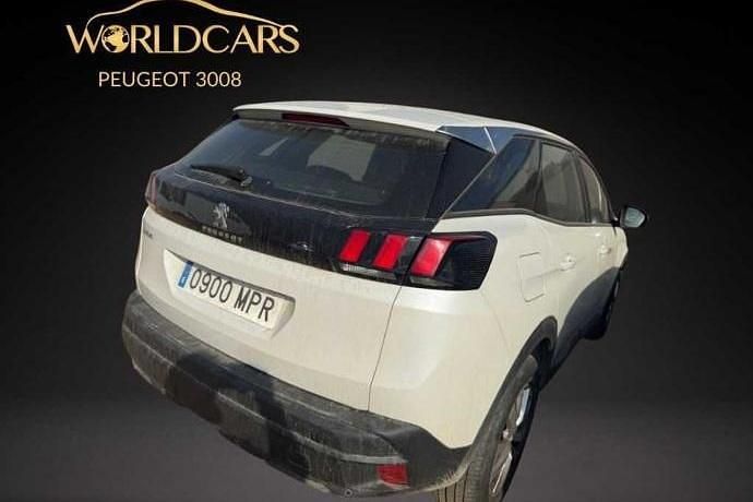 Usado Peugeot 3008 Active 130 CV (95 kW) 2024 SUV