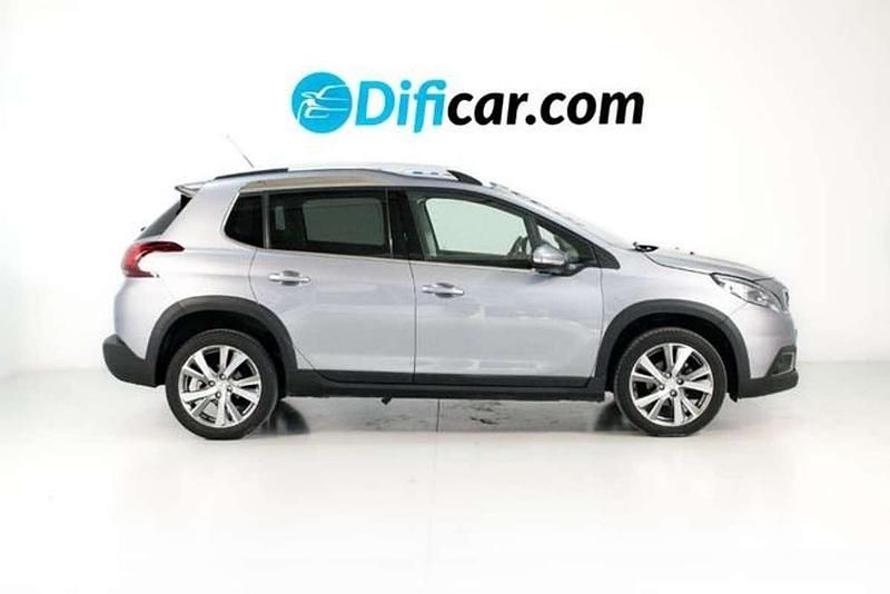 Usado Peugeot 2008 Allure 102 CV (75 kW) 2019 Gris SUV
