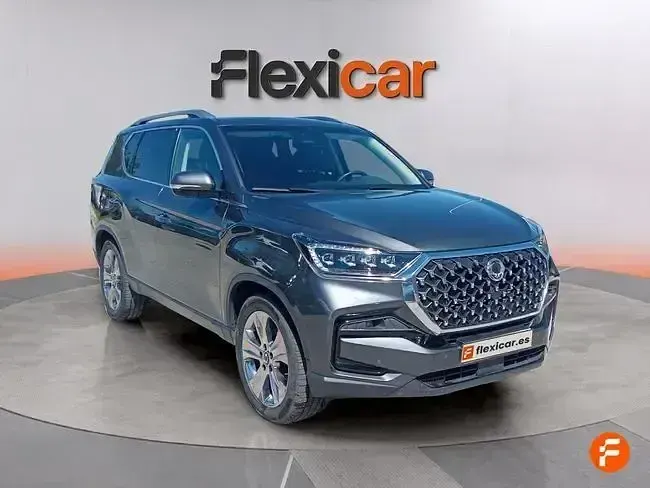 Usado SsangYong Rexton Limited 202 CV (148 kW) 2022 Gris SUV