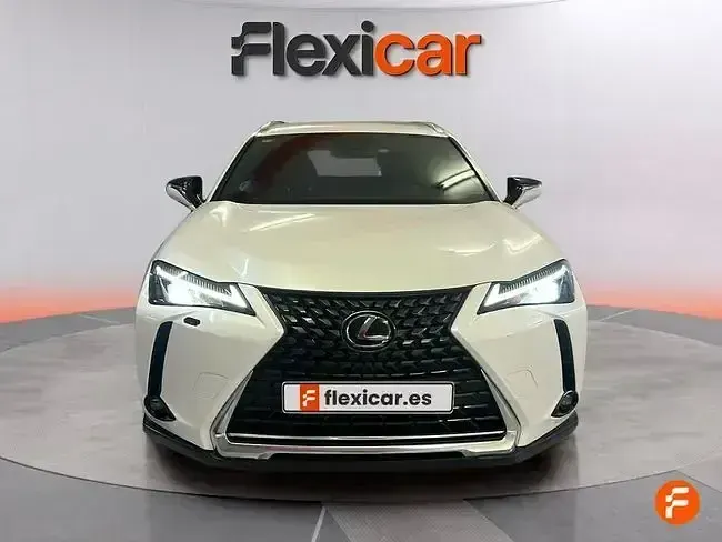Usado Lexus UX Business Edition 184 CV (135 kW) 2020 Blanco SUV