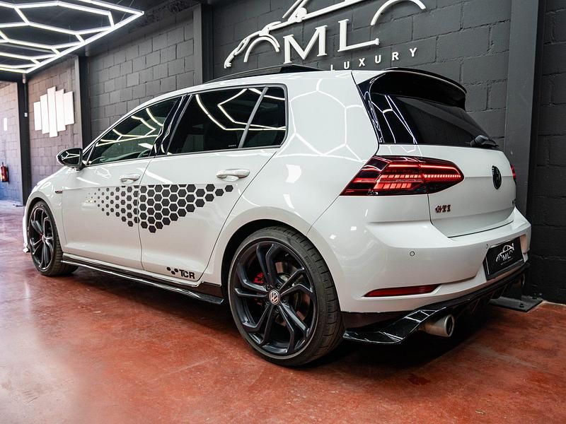 Usado VW Golf VII GTI 290 CV (213 kW) 2019 Blanco