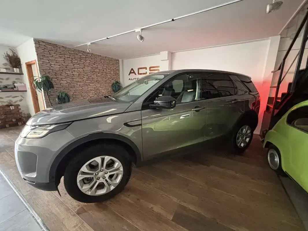 Usado Land Rover Discovery Sport SE 163 CV (119 kW) 2022 Gris SUV