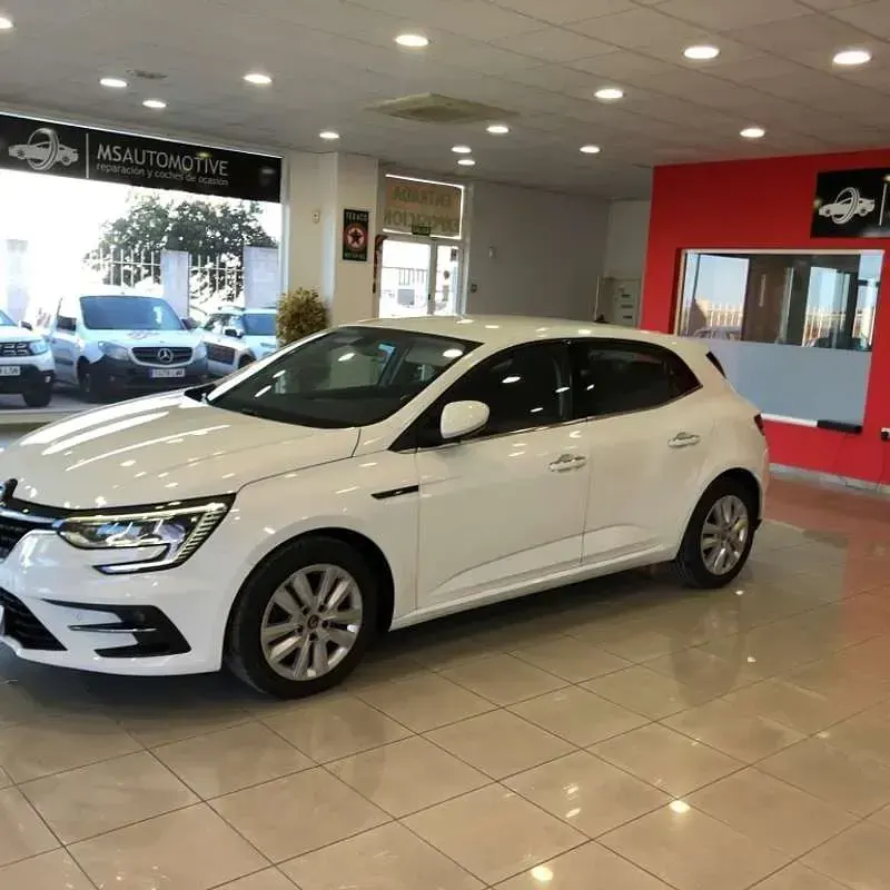 Usado Renault Mégane II Business 116 CV (85 kW) 2022 Blanco Berlina