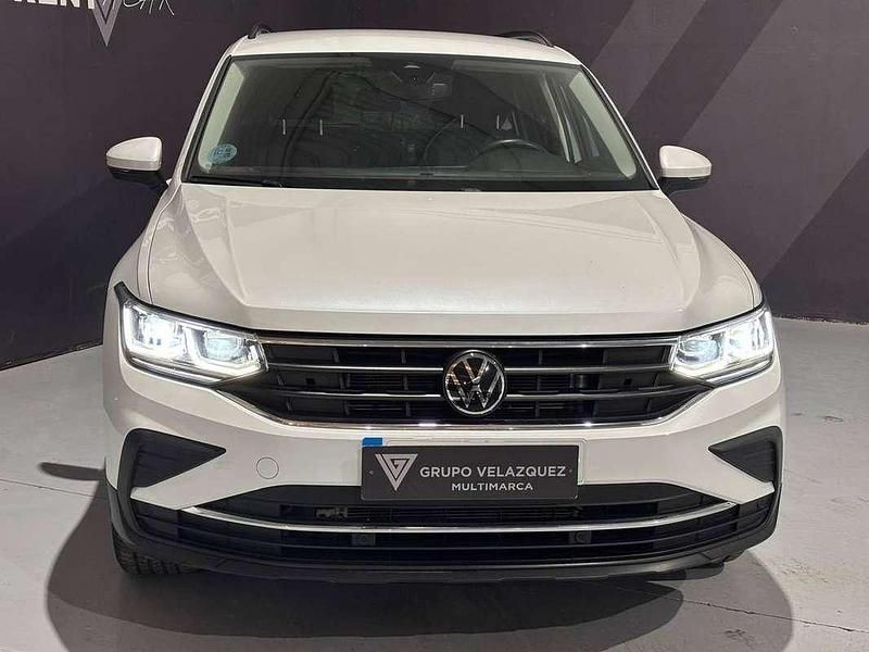 Usado VW Tiguan Life 150 CV (110 kW) 2024 Blanco SUV