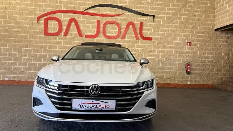 Usado VW Arteon Elegance 218 CV (160 kW) 2021 Blanco Berlina