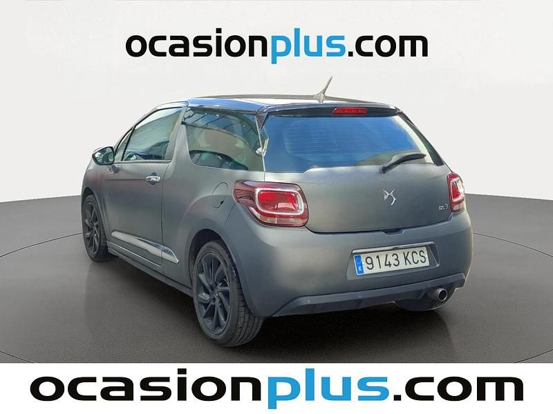 Usado DS Automobiles DS3 110 CV (80 kW) 2017 Gris Utilitario
