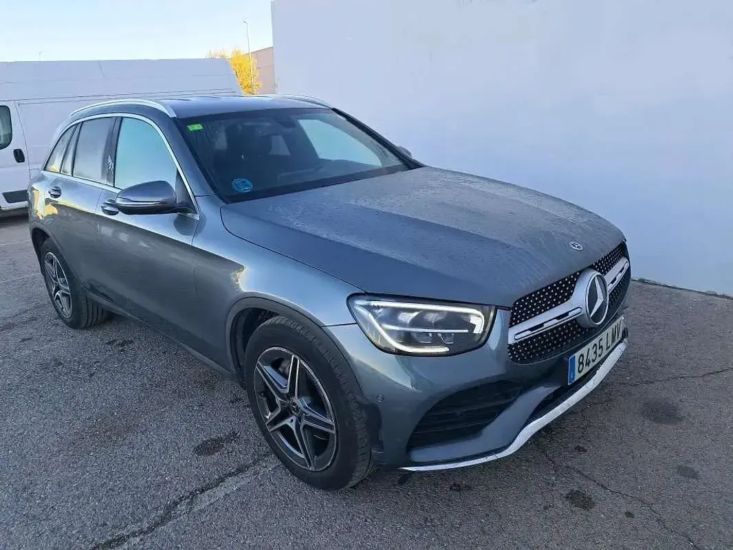 Usado Mercedes GLC220 194 CV (142 kW) 2021 Gris SUV