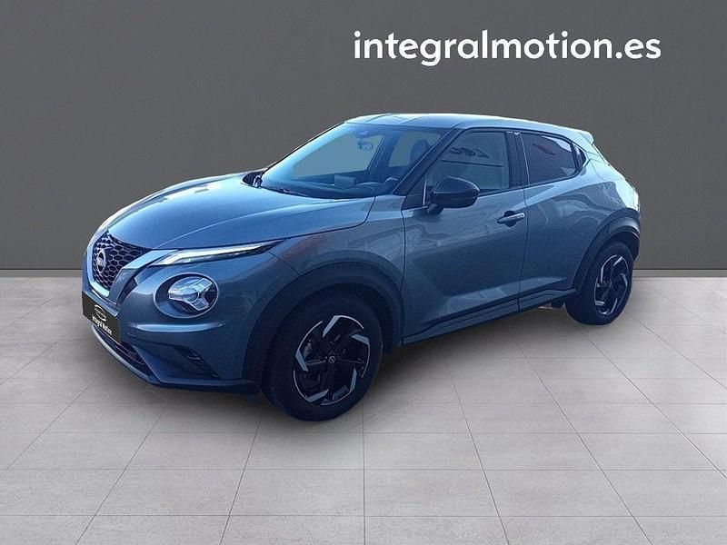Usado Nissan Juke N-Connecta 114 CV (83 kW) 2024 Gris SUV