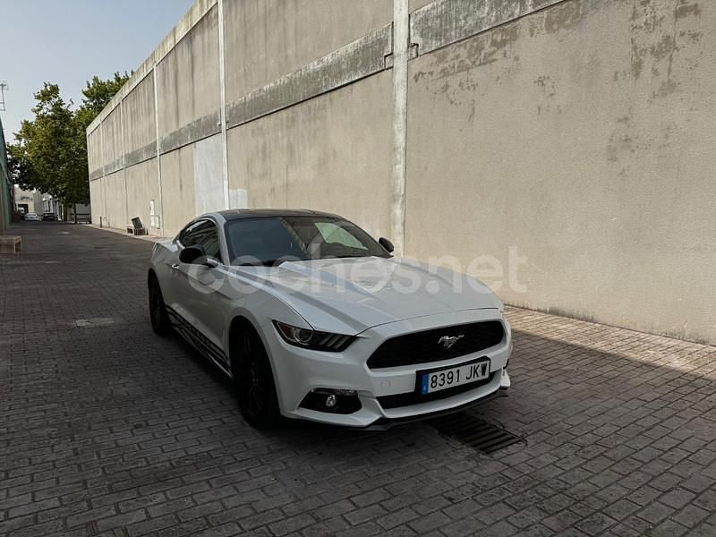 Usado Ford Mustang Fastback 310 CV (228 kW) 2016 Blanco Coupe