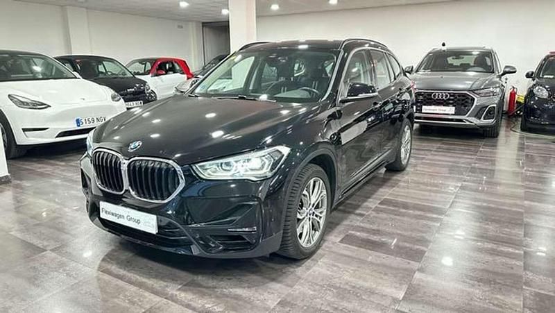 Usado BMW X1 Comfort Edition 220 CV (161 kW) 2020 Negro SUV
