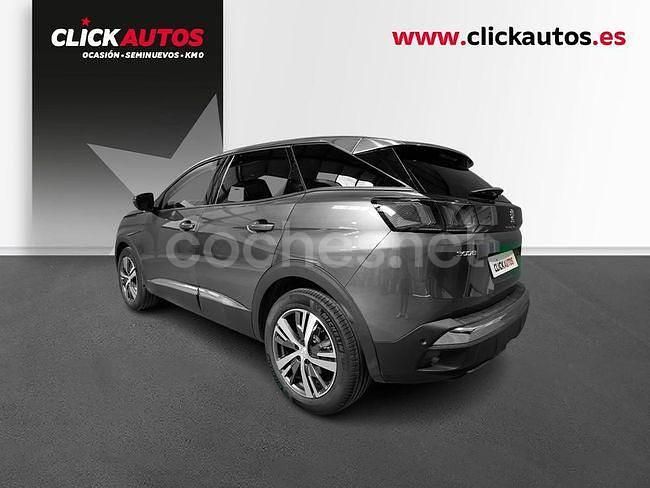 Usado Peugeot 3008 Allure 131 CV (96 kW) 2022 Gris SUV