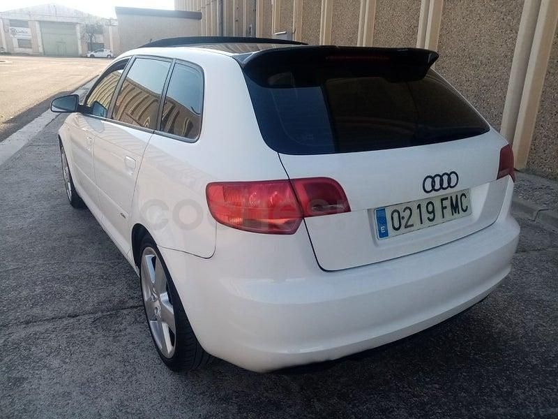 Usado Audi A3 Attraction 140 CV (102 kW) 2008 Blanco Utilitario