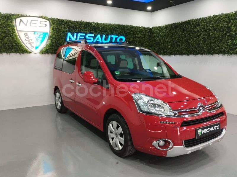 Granate Usado 2015 Citroën Berlingo XTR Monovolumen | 11.499 € (Precio justo) - Imagen 1/4