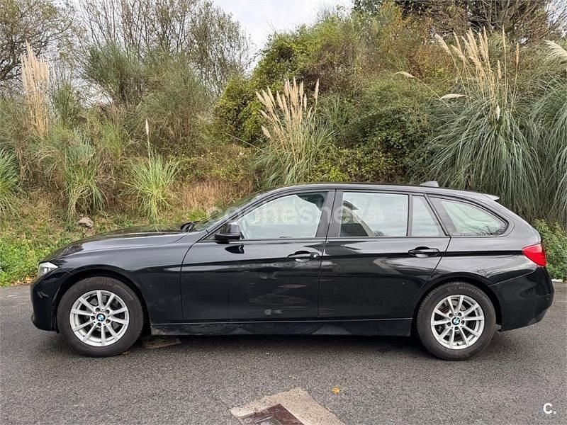 Usado BMW 318 143 CV (105 kW) 2013 Negro Familiar