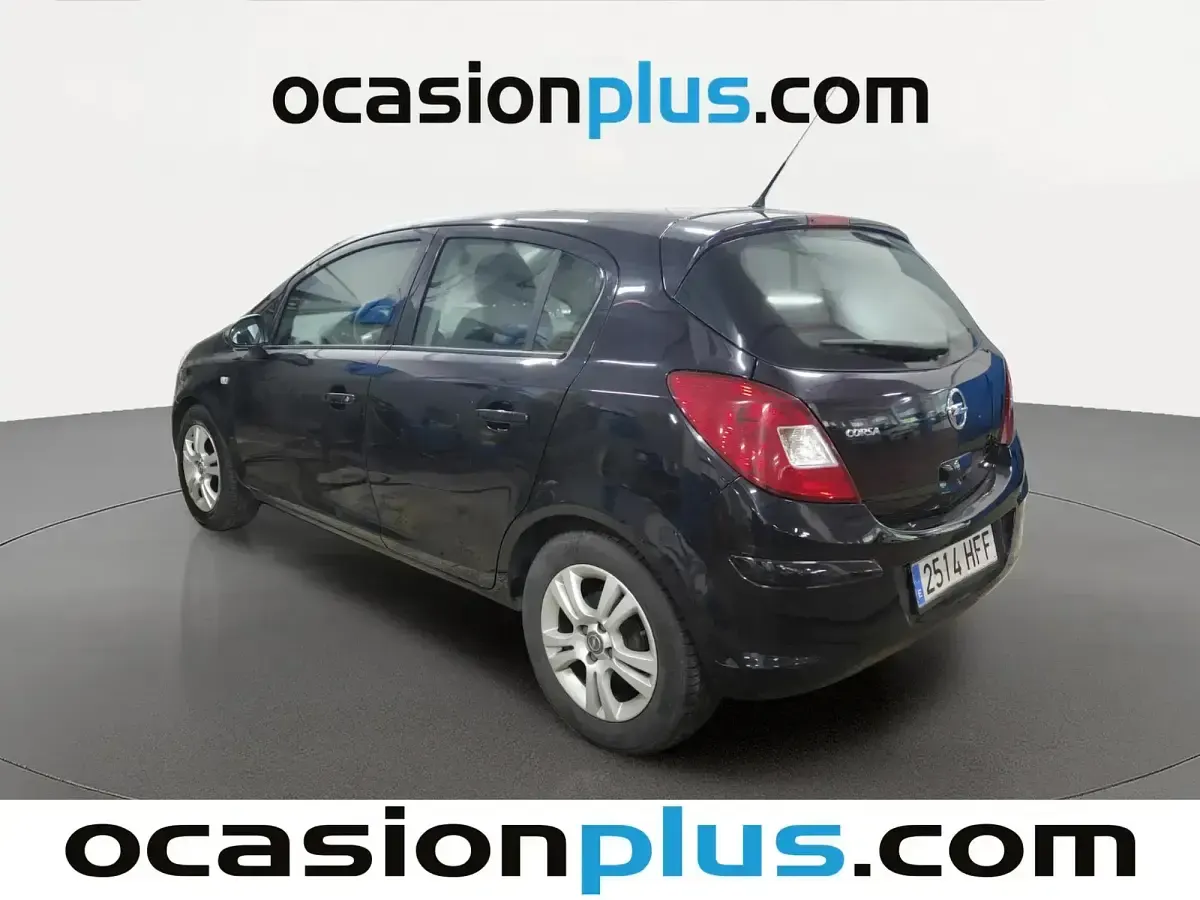 Usado Opel Corsa 86 CV (63 kW) 2011 Negro Utilitario