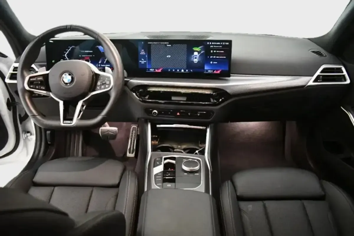 Usado BMW 320 Comfort Edition 190 CV (139 kW) 2025 Blanco Familiar