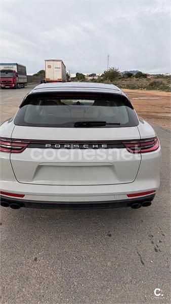 Usado Porsche Panamera Sport Turismo 680 CV (500 kW) 2019 Gris / plata Familiar