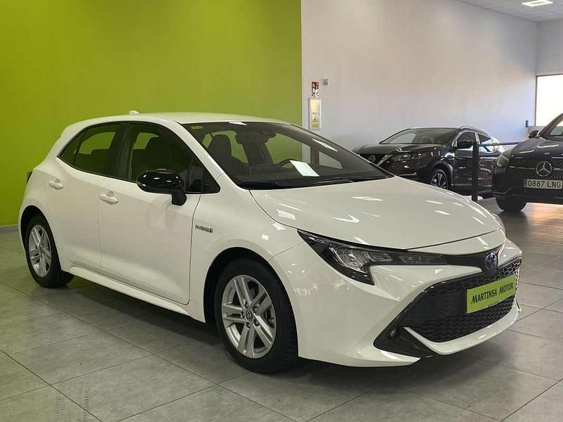 Usado Toyota Corolla Active 122 CV (89 kW) 2021 Blanco Utilitario