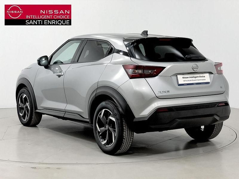 Usado Nissan Juke N-Connecta 114 CV (83 kW) 2024 Gris SUV