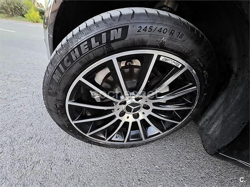 Usado Mercedes C200 160 CV (117 kW) 2020 Negro Berlina