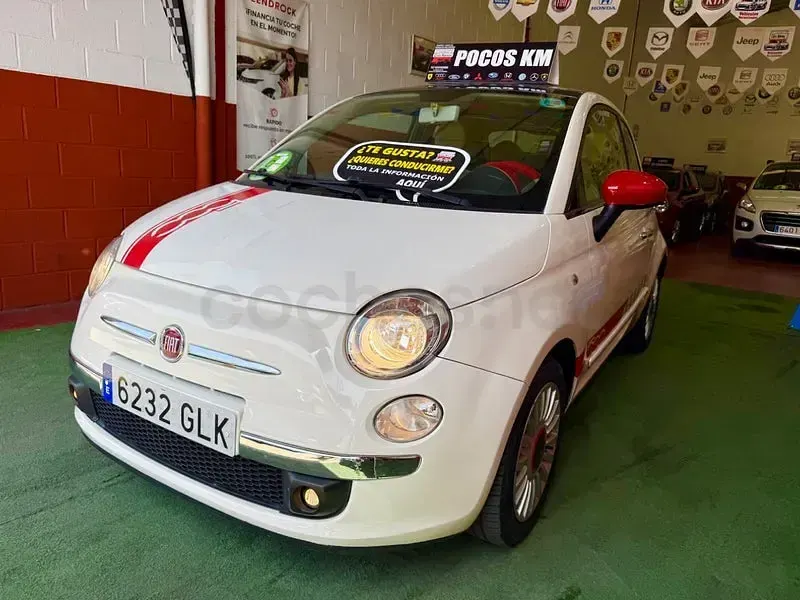Usado Fiat 500 Lounge 69 CV (50 kW) 2009 Rojo Descapotable