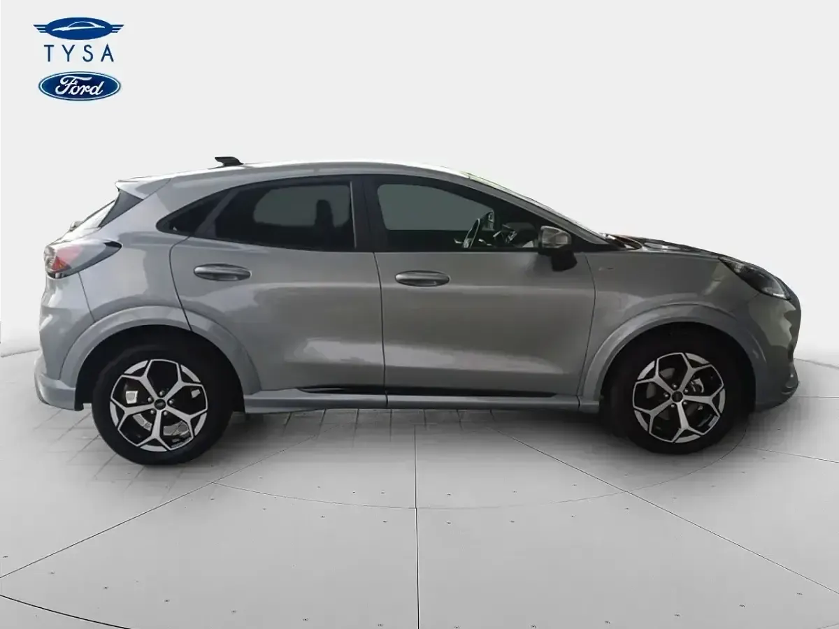 Używany Ford Puma ST-Line 125 KM (91 kW) 2024 Srebrny SUV