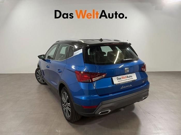 Azul Usado 2024 Seat Arona FR SUV | 19.900 € (Precio justo) - Imagen 1/4