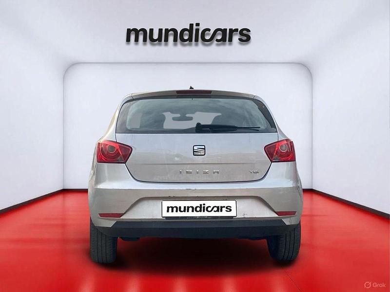 Usado Seat Ibiza Style 105 CV (77 kW) 2017 Plateado Berlina