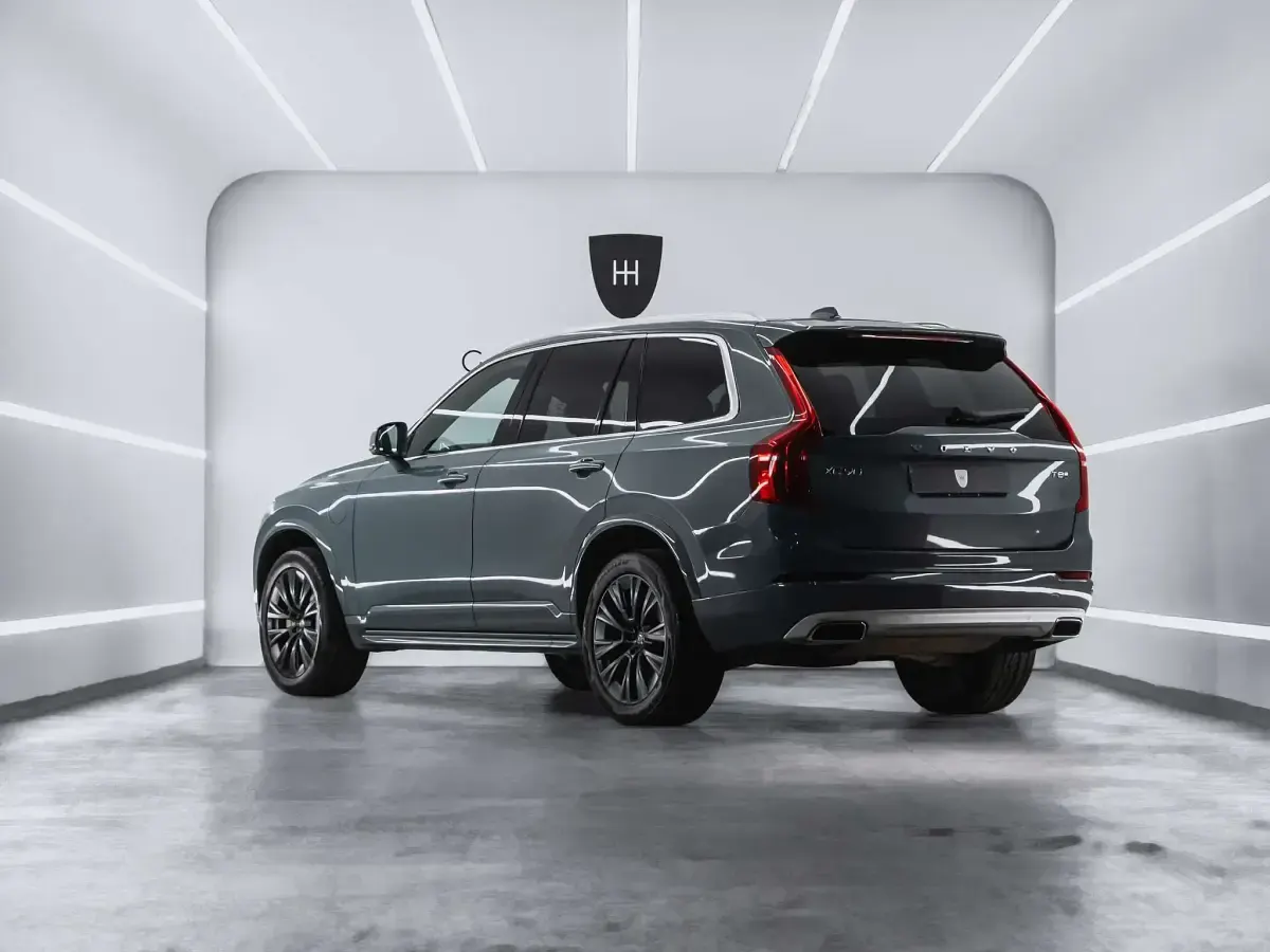 Usado Volvo XC90 Business Edition 303 CV (222 kW) 2020 Gris SUV