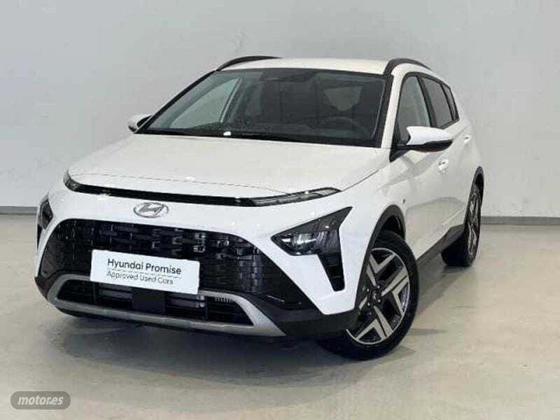 Atlas white Usado 2024 Hyundai Bayon SUV | 22.990 € (Caro) - Imagen 1/4