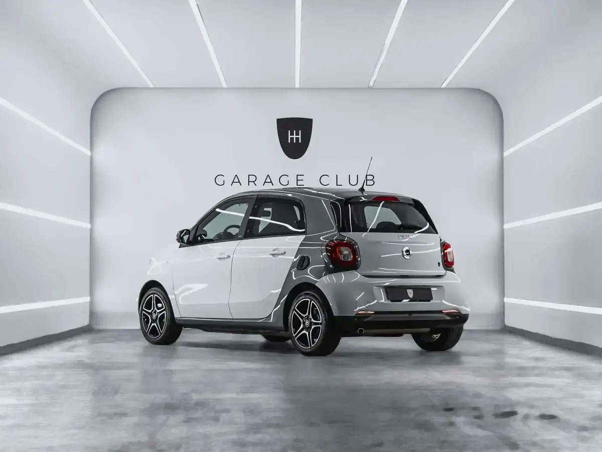 Usado Smart ForFour Passion 90 CV (66 kW) 2019 Blanco Utilitario