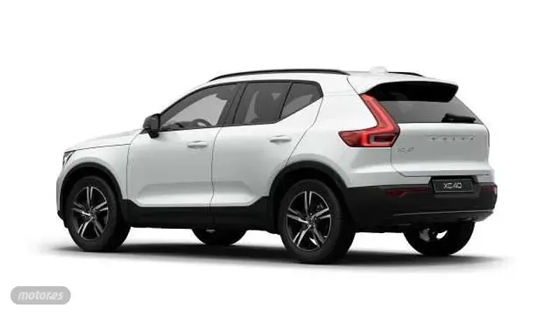 Nuevo Volvo XC40 Plus 163 CV (119 kW) 2026 Blanco SUV