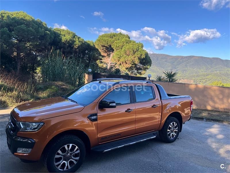 Usado Ford Ranger Wildtrack 200 CV (147 kW) 2018 Marrón Pickup/Camioneta