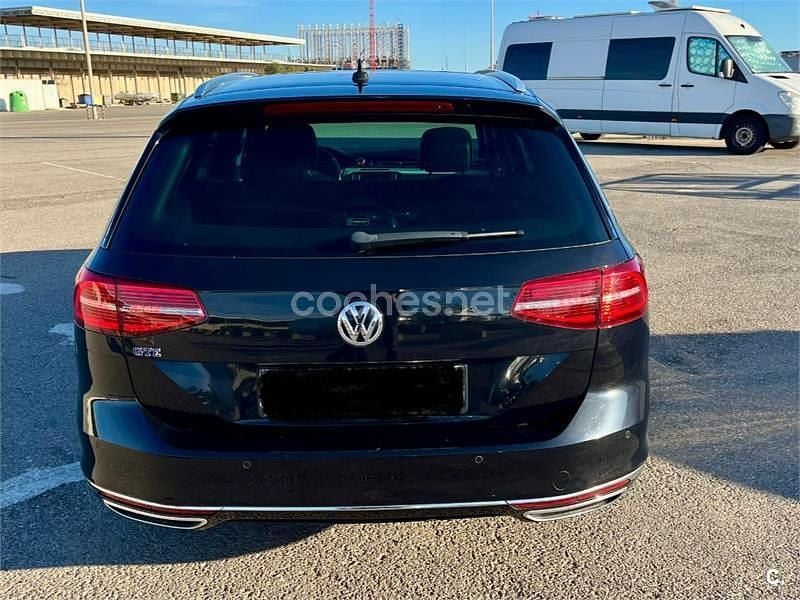 Usado VW Passat GTE 218 CV (160 kW) 2016 Negro Familiar