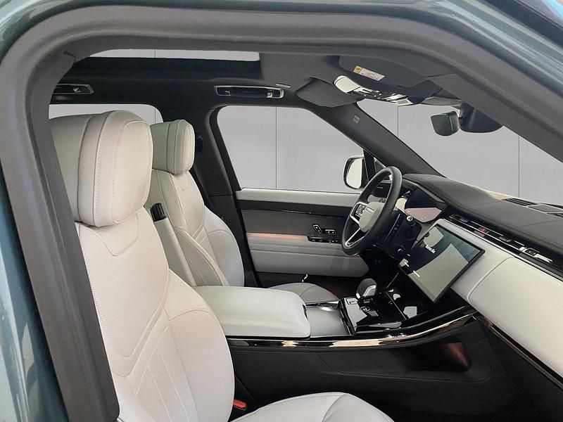 Usado Land Rover Range Rover Sport SE Dynamic 249 CV (183 kW) 2025 Giola green SUV