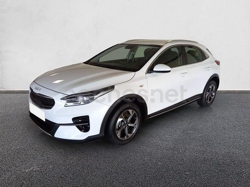 Usado Kia XCeed 120 CV (88 kW) 2024 Blanco SUV