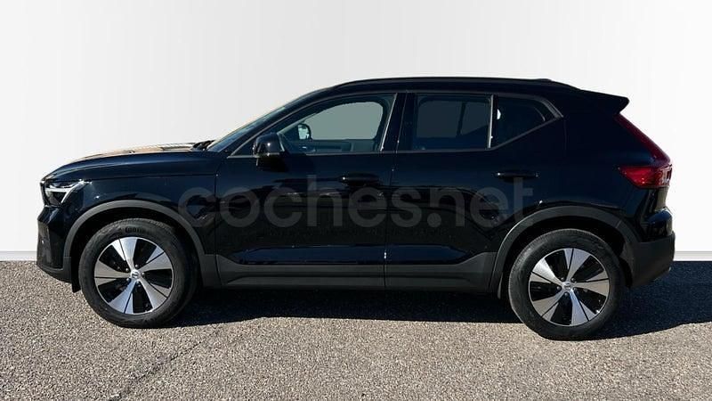 Usado Volvo XC40 163 CV (119 kW) 2025 Negro SUV