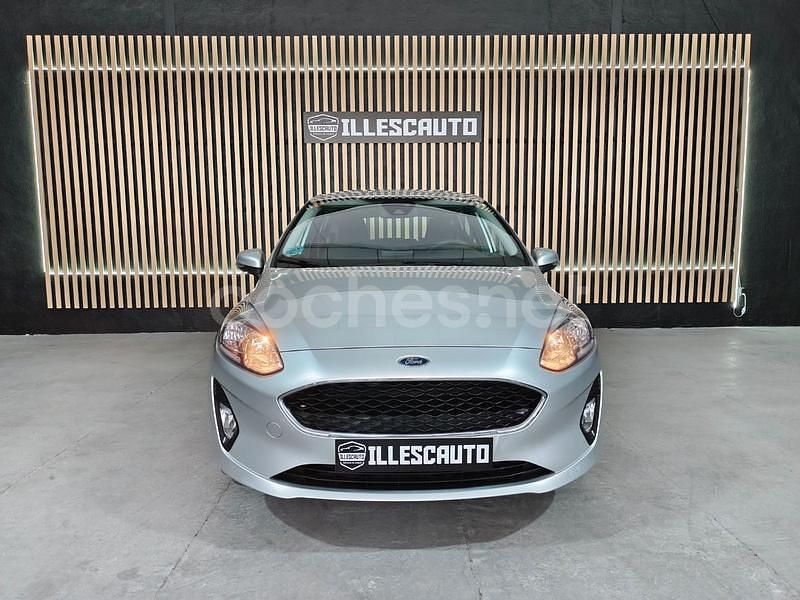 Usado Ford Fiesta Limited 75 CV (55 kW) 2021 Gris / plata Berlina